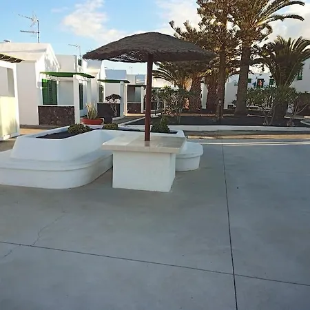 Casa Su, precioso apartamento en complejo con piscina Puerto del Carmen (Lanzarote)